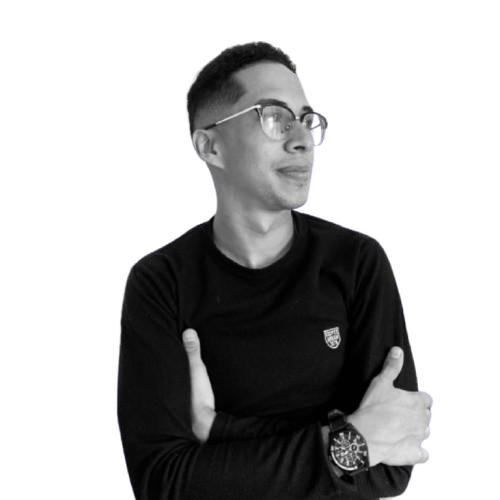 Alejandro Pérez, desarrollador full stack en Venezuela especializado en aplicaciones móviles y desarrollo web